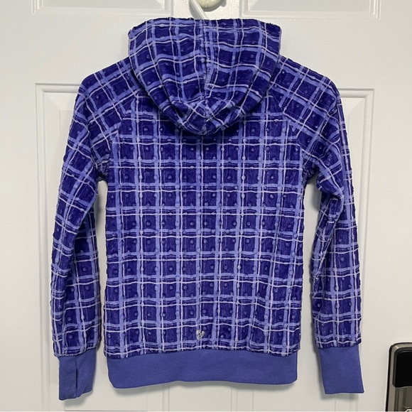 Triple Flip Zippered Minky Bubble Hoodie, size four - Picture 2 of 3